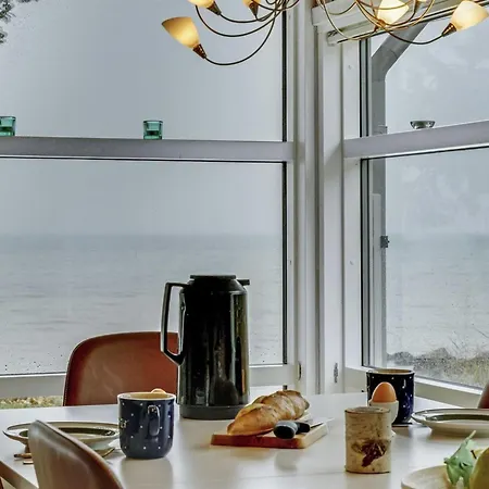 Selja - 15m From The Sea By Interhome *