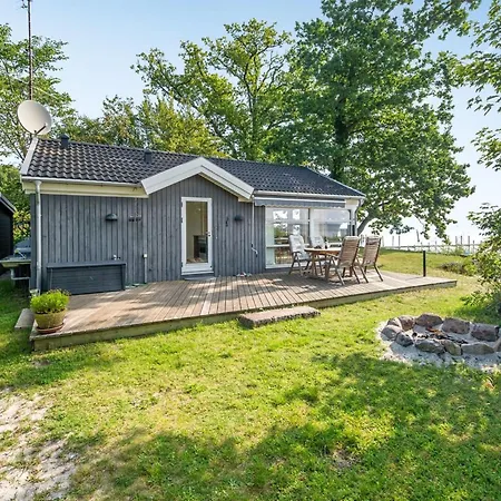 Selja - 15m From The Sea By Interhome