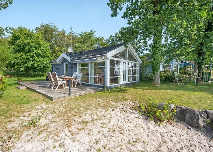 Selja - 15m From The Sea By Interhome *